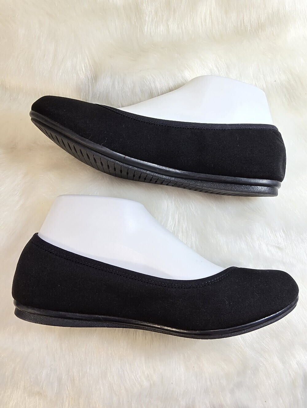 EasySpirit Guliana Classic Black Women's Ballet Flats